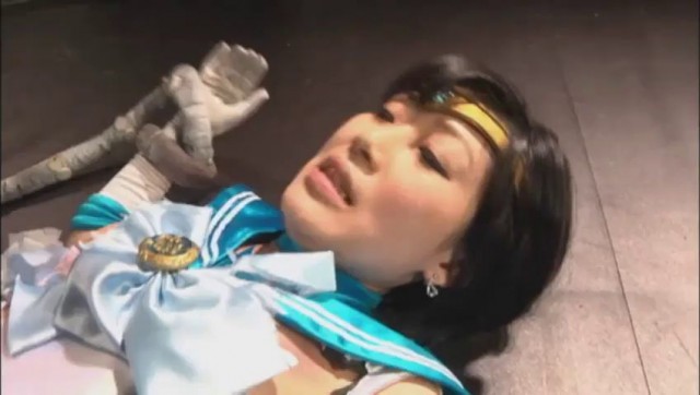 superheroine Super Heroine Desperate Situation Sailor Comet Ayumi Tsubasa
