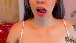 antonella greco girl shows her plump lips Chaturbate