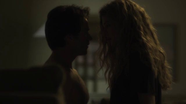 Sweet Angelic Rachelle Lefevre nude - The Caller (2011)