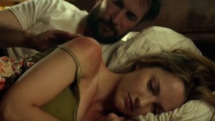 Divine Blonde Minka Kelly sexy - The World Made Straight (2015)