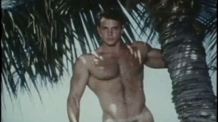 Gay Vintage Sex - Vintage Porn John Davenport blow job On A Bus gay sex, Fireonthehole - Gay  PeekVids