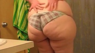 BBW with a wonderful ass