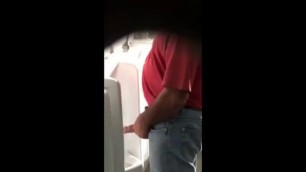 Str8 spy daddy in public toilet ll