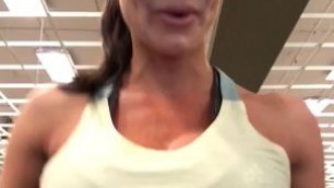 Kendra Lust - Pornstar on a treadmill