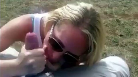 26yr old blonde girlfriend sucking dick on vacation