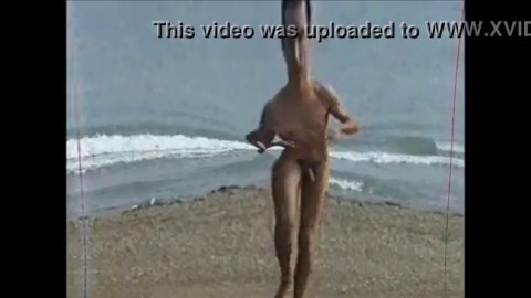 amatorial nude boy bouncing cock
