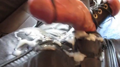 Huge hands free cum shot in catsuit (electro stimulation)