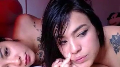 sexy latina lesbians making out on webcam - passioncamgirls.com