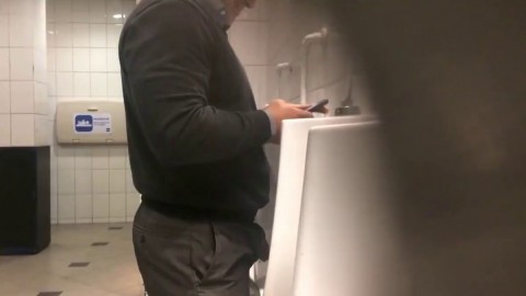 Spy Guy In Bathroom From Chile Htm Tiny Slut