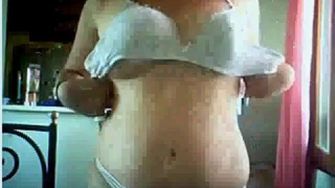 french-cam striptease
