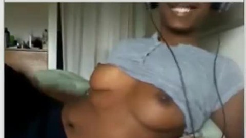 Chatroulette Sexy Black Chick Shows Everything! Dyked