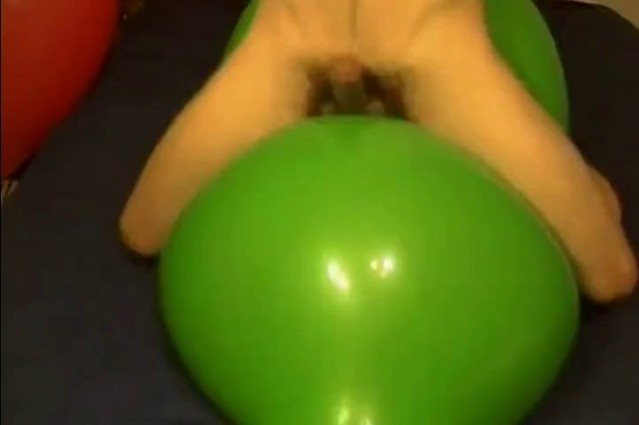 Big Green Balloon Riding Humping Cum 6 Sexy Anal