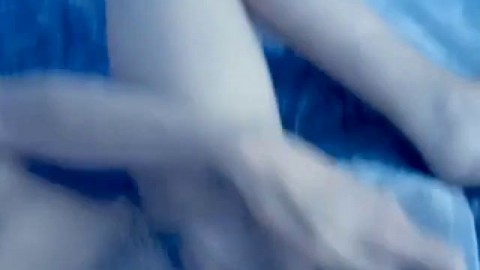 Camgirl KerriiKiing