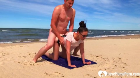 Gets Her Cunt Plowed On The Beach Young Cutie