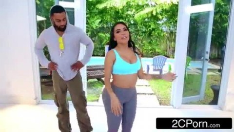 Bootylicious Latina Lela Star Sucks And Fucks Like A Champ