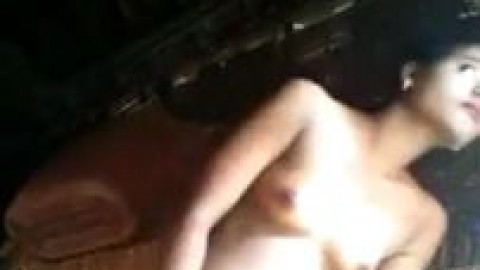myanmar gf strip naked for bf, Tam2ara - PeekVids