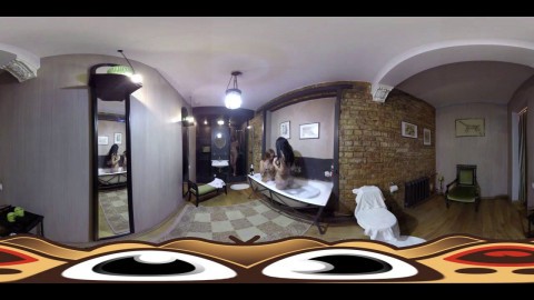 VR Porn Wet bath party in 360