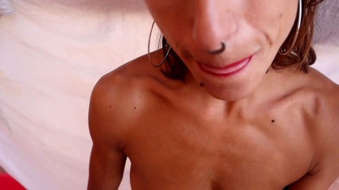 Spanish hot girl gives an awesome blowjob outside