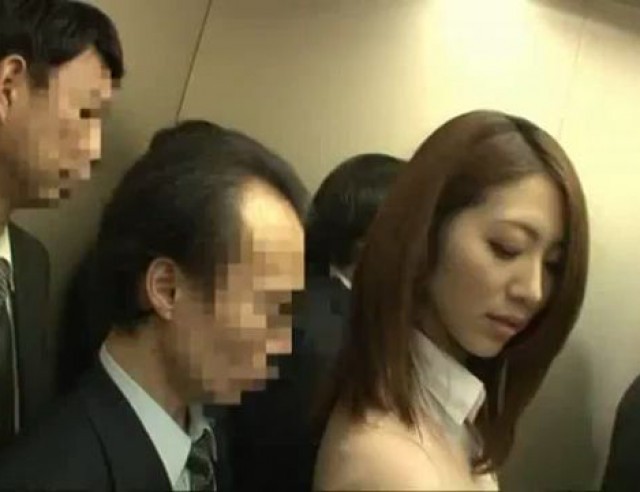 Natsume Inagawa fuck in the elevator japanese sex, cocksuck - PeekVids