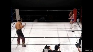 The girls are fighting with each other on the square Mio Shirai