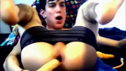 Straight Twink Experimenting On Webcam With Dildo