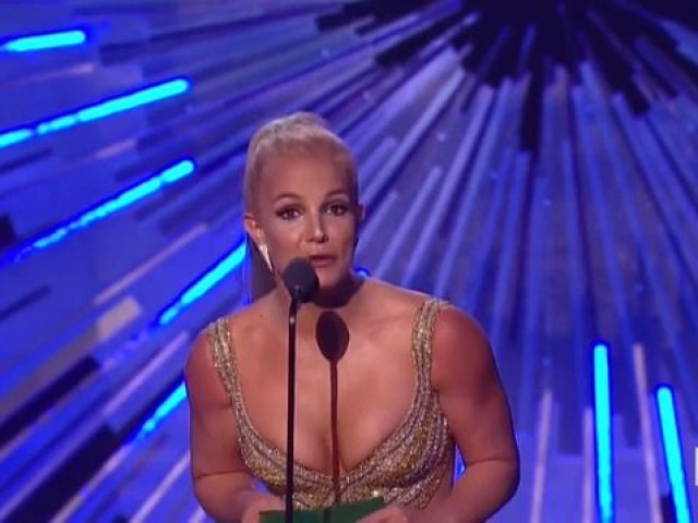 Mtv video music awards 2015