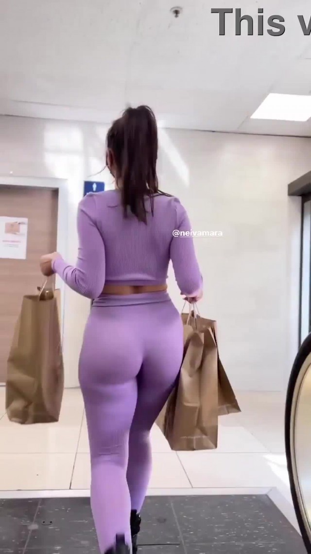 Sexy Latina Shopping for Flashing Nipple