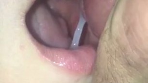 man cum in her mouth and she swallowed