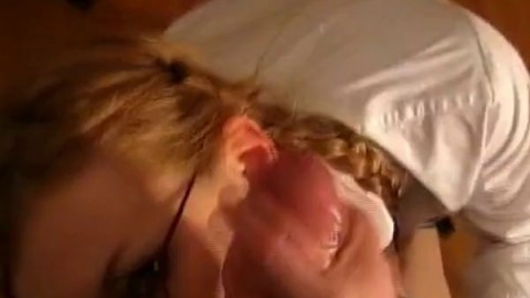 Secretary gets analized and jizzed on Glasses