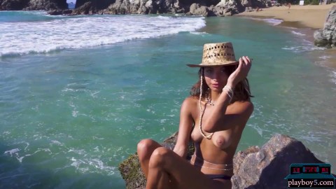 Tiny Mexican teen hottie Carolina Reyes gets fully naked on the beach