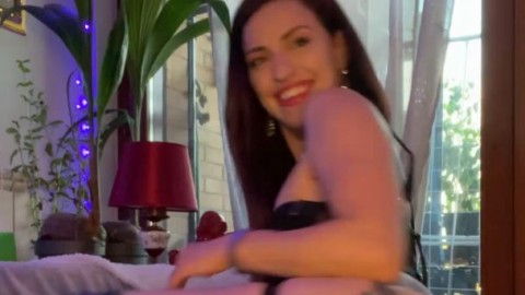 CAROLINA IENA – footfetish cam to make you explode for my sexy feet