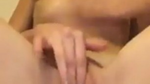 amateur fingers fuck wet pussy