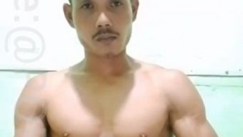 11SpankBang.com_daddy+muscle+indo_1080p