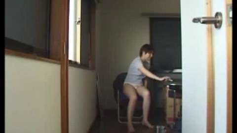 Sexy Japanese jeans farts