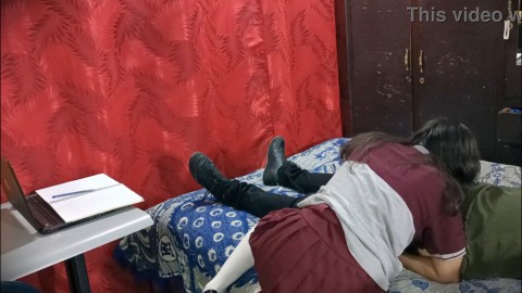 Cogiendo Con Colegiala INEXPERTA: Manosean a Chavita Primeriza Estudiante y se Excita. Casero Real!