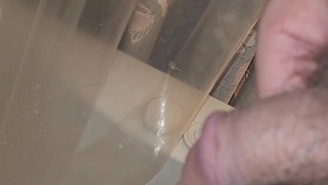 Kaso221 - shower pee at moms house