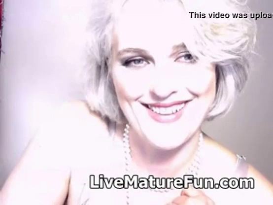 Beautiful Mature shemale cams