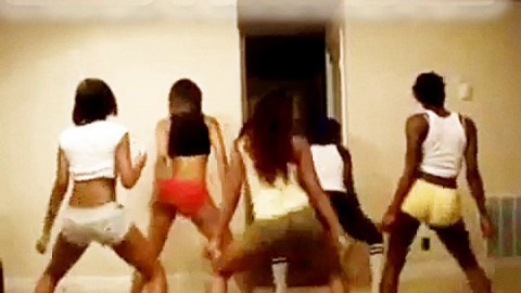 MIZZ TWERKSUM = TWERK TEAM!