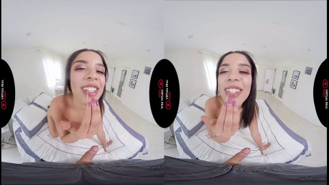 maya bijou vr