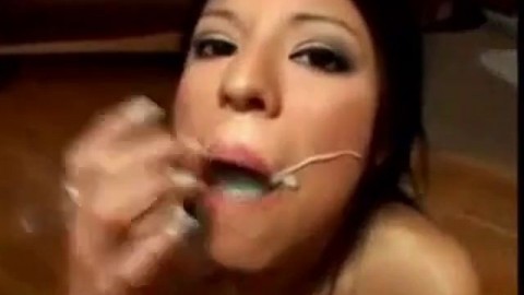 Der arabische asiatische Amateur bekommt eine deutsche Last Sperma