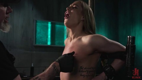 Lana Analise Lana The Pain Slut Play With My Dick Mom