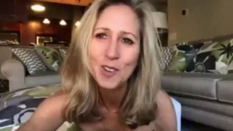 KAMSTER CUM VIDEO - Amateur Creampie with Nipple Play