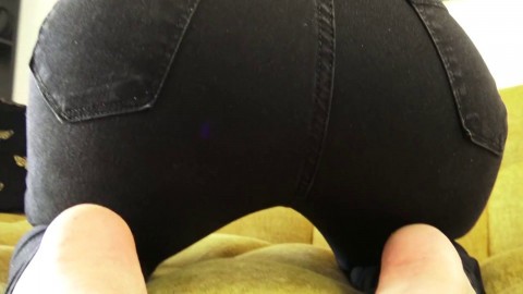 Farting Queen Milf Gets Fucked