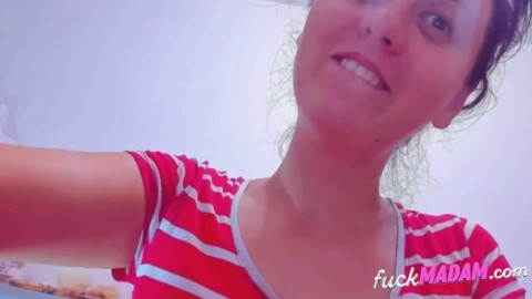 18yo Amateur Shows Her Pussy on Webcam