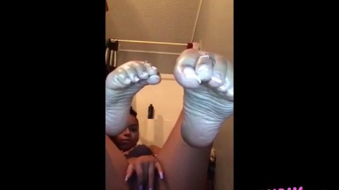 Ebony Amateur's Solo Cam Show