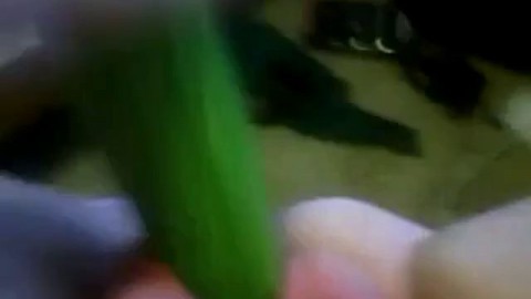 Curvy Girl Pleasures Herself on Webcam