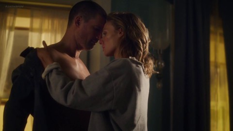 michaela mcmanus nude covered the youpron
