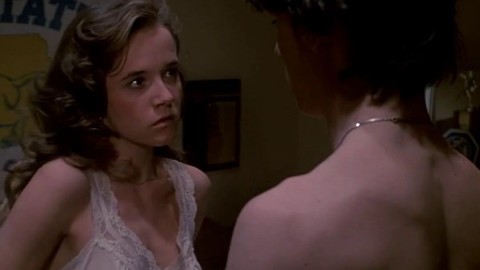 naked lea thompson голая лиа how old is ronald from sis vs bro