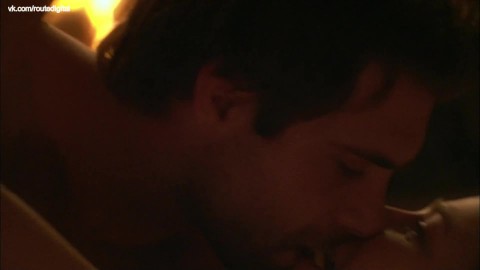 julie benz circle of friends tit tok