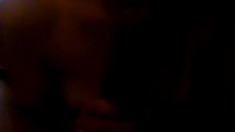 Dansk Pige Giver Blowjob